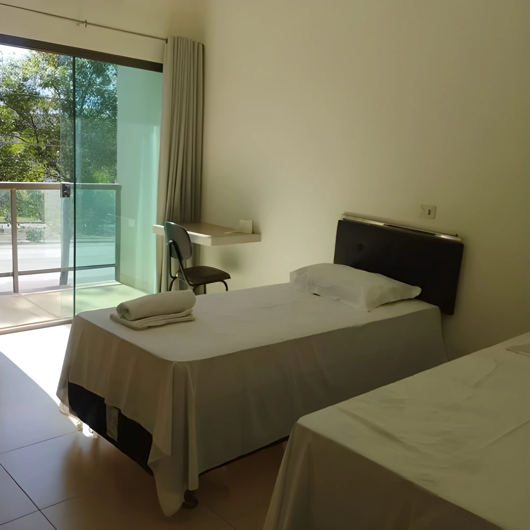 Quarto Duplo Twin 1